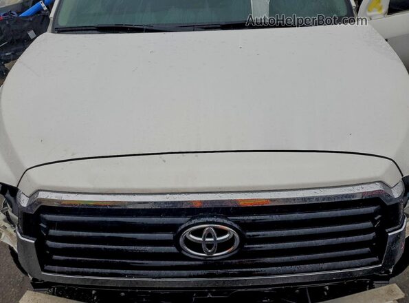 5TDBY5G10JS158737 2018 TOYOTA SEQUOIA White ძრავის განყოფილების ხედი