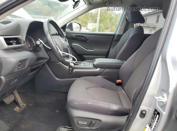 5TDBZRBH2NS592219 2022 TOYOTA HIGHLANDER Gray Widok wnętrza z przodu