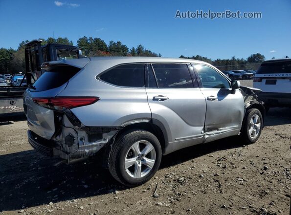 5TDBZRBH9NS164972 2022 TOYOTA HIGHLANDER Silver Tył prawy