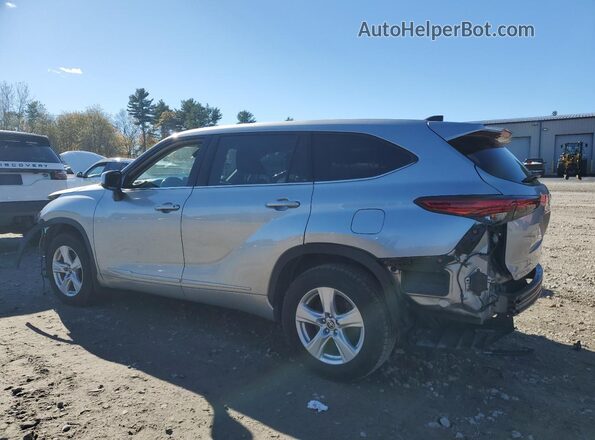 5TDBZRBH9NS164972 2022 TOYOTA HIGHLANDER Silver Tył lewy