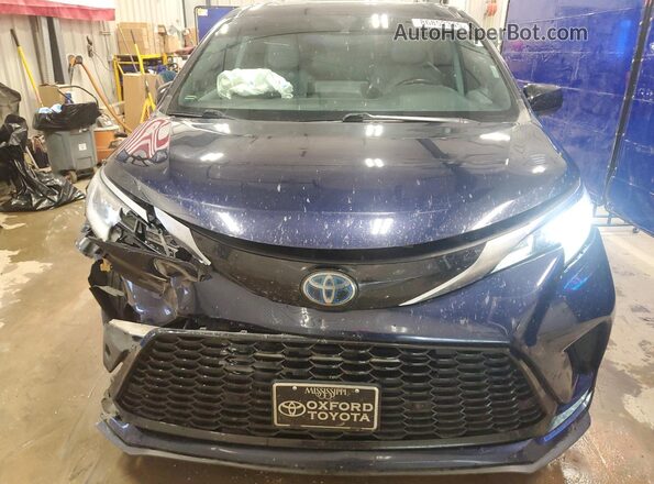5TDDRKEC7MS004541 2021 TOYOTA SIENNA Blue Դիմացի տեսք