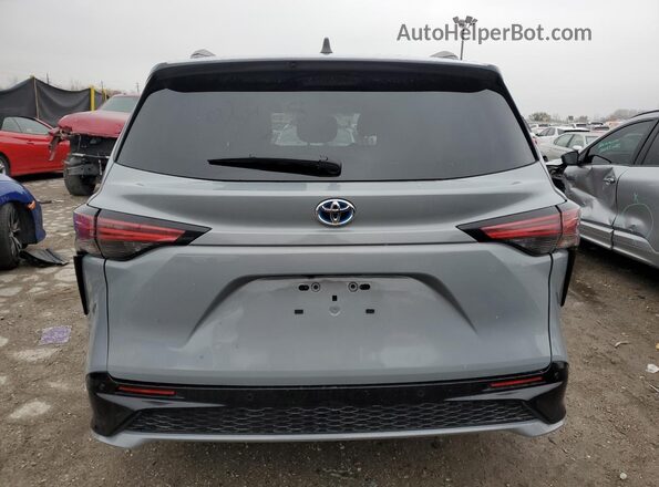 5TDDSKFC8PS102498 2023 TOYOTA SIENNA Gray Вид ззаду