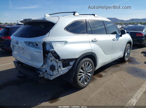 5TDFARAH9NS012863 2022 TOYOTA HIGHLANDER HYBRID White 