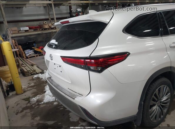 5TDFZRBH3LS045720 2020 TOYOTA HIGHLANDER White 