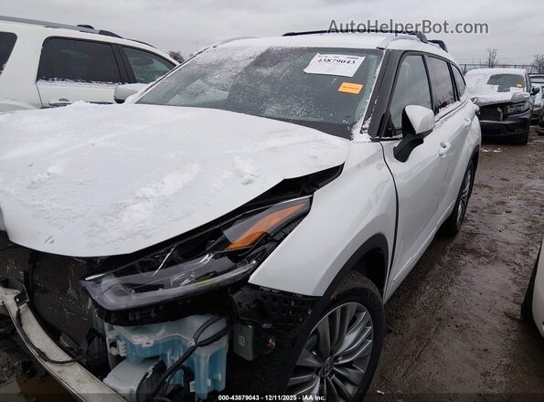 5TDFZRBH3NS174284 2022 TOYOTA HIGHLANDER White Առջևի ձախ երեք քառորդ տեսարան
