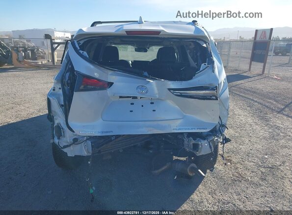 5TDFZRBH6NS253562 2022 TOYOTA HIGHLANDER White 