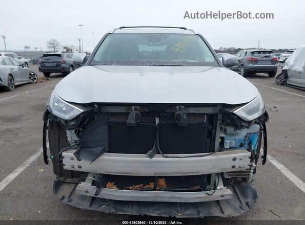 5TDGZRBH9MS077285 2021 TOYOTA LE Silver 