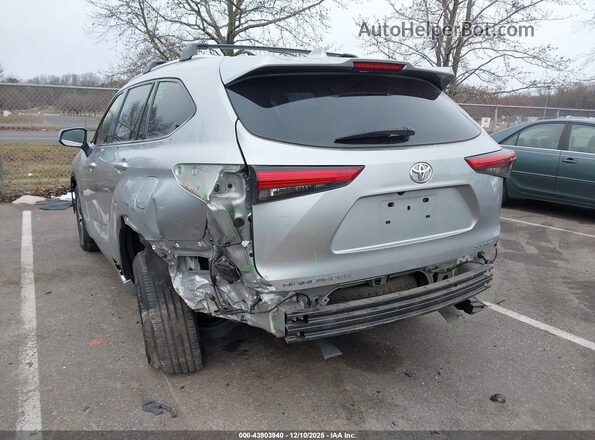 5TDGZRBH9MS077285 2021 TOYOTA LE Silver Front view