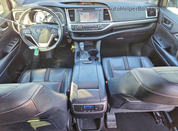 5TDJZRFH0JS545691 2018 TOYOTA HIGHLANDER Black 