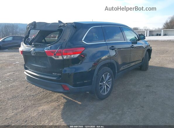 5TDJZRFH1KS589443 2019 TOYOTA LE Black Հետևի աջ