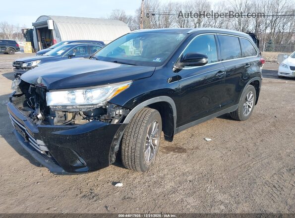 5TDJZRFH1KS589443 2019 TOYOTA LE Black Առջևի ձախ երեք քառորդ տեսարան