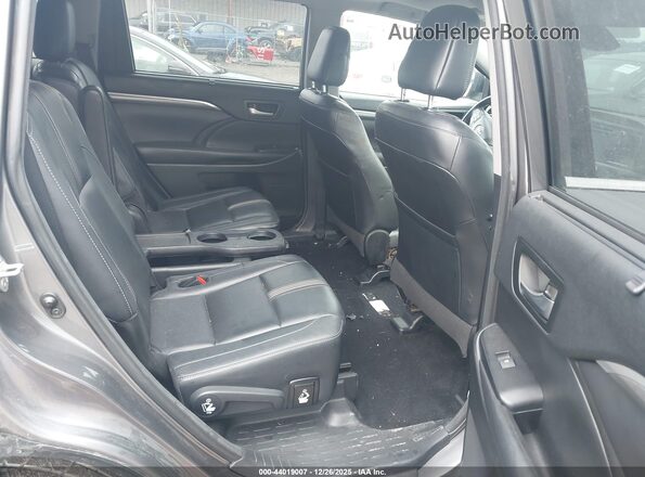 5TDJZRFH3JS546625 2018 TOYOTA HIGHLANDER Gray 