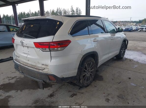 5TDJZRFH9JS485720 2018 TOYOTA HIGHLANDER White 