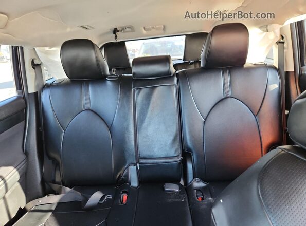 5TDKDRAH4PS044225 2023 TOYOTA HIGHLANDER Black Հետևի նստատեղերի տեսք