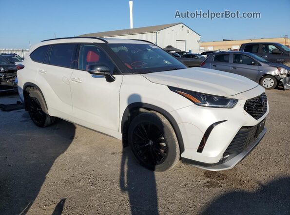 5TDKDRBH1PS010838 2023 TOYOTA HIGHLANDER White Delantero derecho