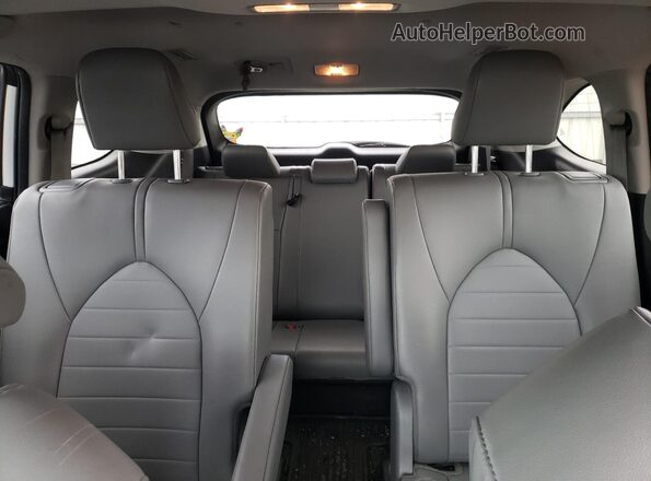 5TDKDRBH3PS029617 2023 TOYOTA HIGHLANDER Белый Вид задних сидений