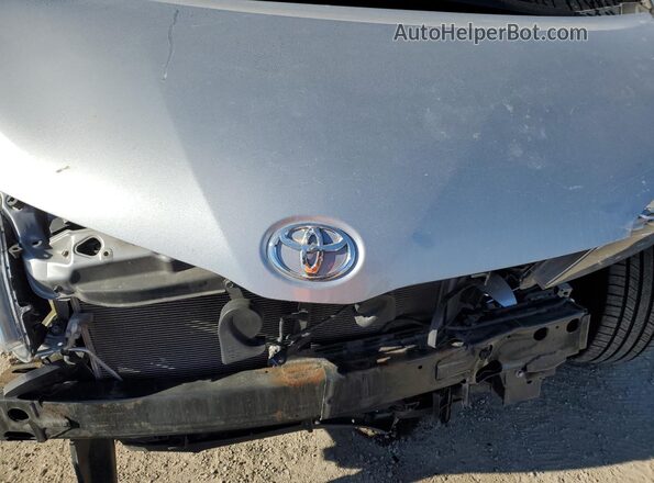 5TDKK3DC3GS724202 2016 TOYOTA LE Silver ძრავის განყოფილების ხედი