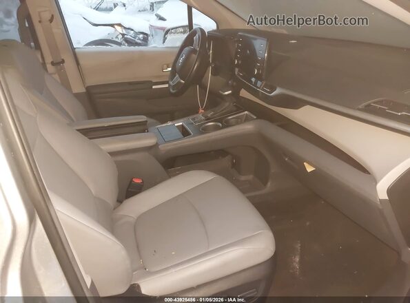 5TDYSKFC6PS107992 2023 TOYOTA LE Gray Front interior view