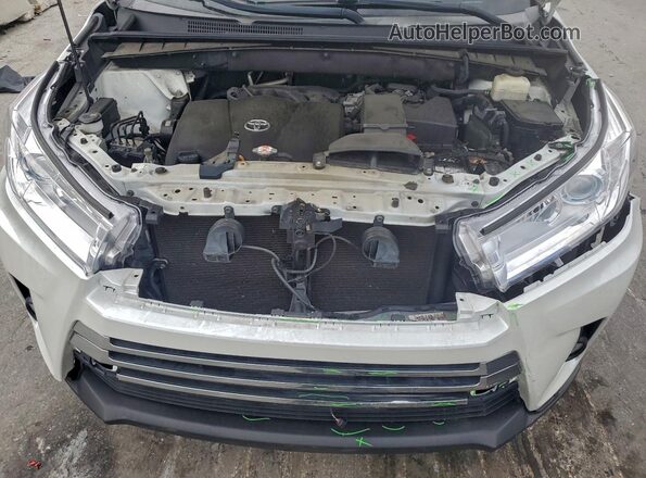 5TDYZRFH2JS243012 2018 TOYOTA LIMITED White 