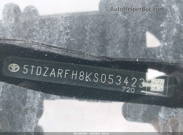 5TDZARFH8KS053423 2019 TOYOTA LE Белый Вид подкапотного пространства
