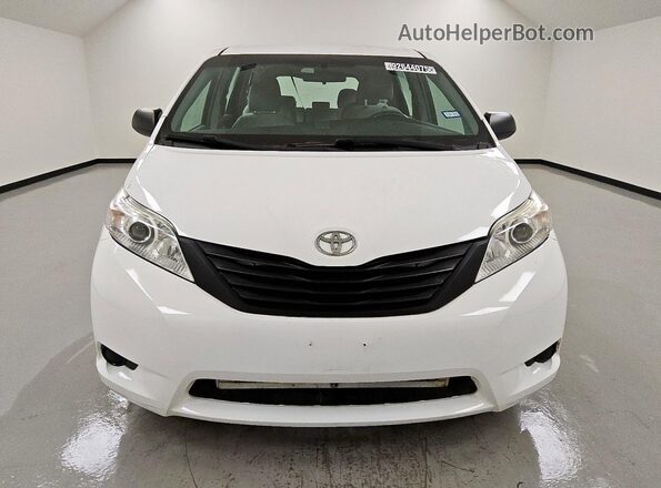 5TDZK3DC5GS700871 2016 TOYOTA SIENNA White წინა ხედი