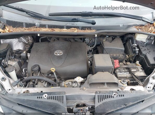 5TDZZ3DC0LS056010 2020 TOYOTA SIENNA Gray Vista trasera