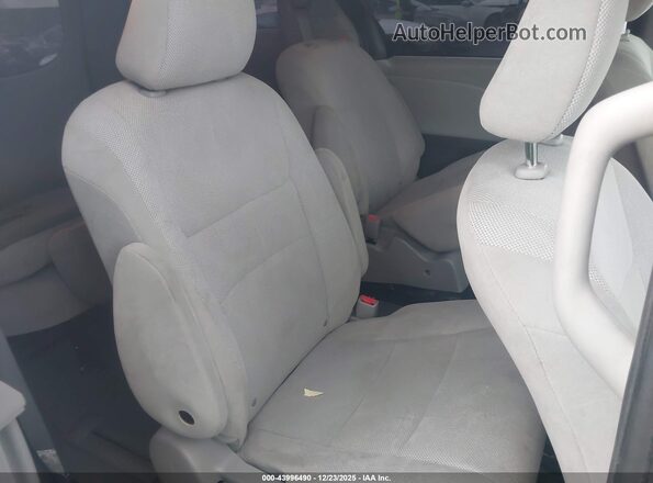 5TDZZ3DC2LS053402 2020 TOYOTA SIENNA Gray Вид наклейки з VIN-кодом