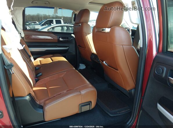 5TFAY5F19LX922417 2020 TOYOTA TUNDRA Red Вид наклейки з VIN-кодом