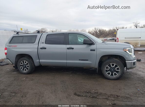 5TFDY5F11MX995330 2021 TOYOTA TUNDRA Gray Rear interior view