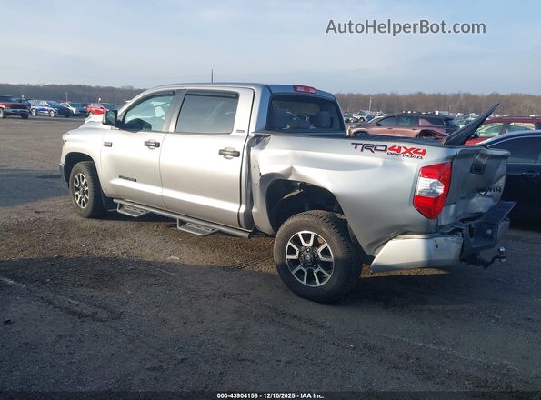 5TFDY5F16KX822593 2019 TOYOTA TUNDRA Silver Trasero izquierdo