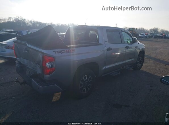 5TFDY5F16KX822593 2019 TOYOTA TUNDRA Silver Trasero derecho