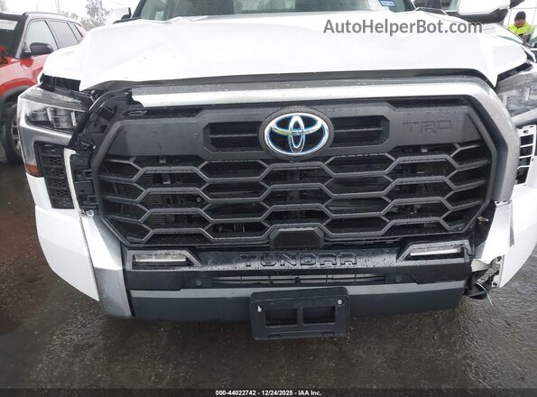 5TFJC5DB6PX020372 2023 TOYOTA LIMITED White Դիմացի տեսք