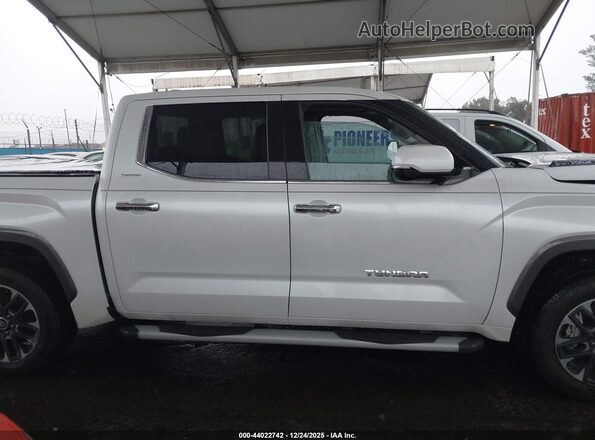 5TFJC5DB6PX020372 2023 TOYOTA LIMITED White Սալոնի հետևի տեսք
