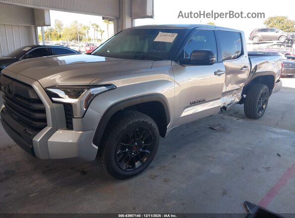 5TFLA5DB2RX137271 2024 TOYOTA TUNDRA Silver Front left