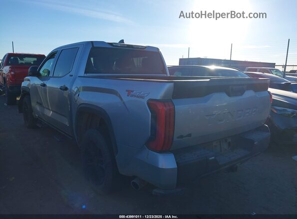 5TFLA5DB4PX086076 2023 TOYOTA TUNDRA Серебряный Задняя левая четверть