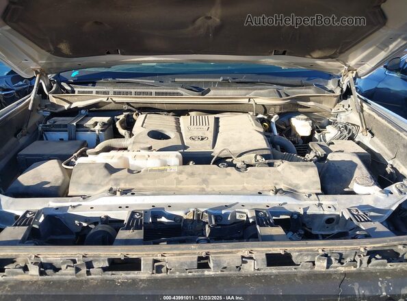 5TFLA5DB4PX086076 2023 TOYOTA TUNDRA Серебряный Вид сзади