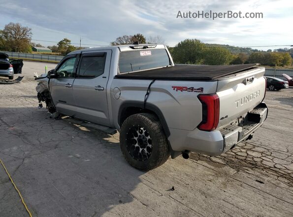 5TFLA5DB8NX048007 2022 TOYOTA TUNDRA Серебряный Задняя левая четверть