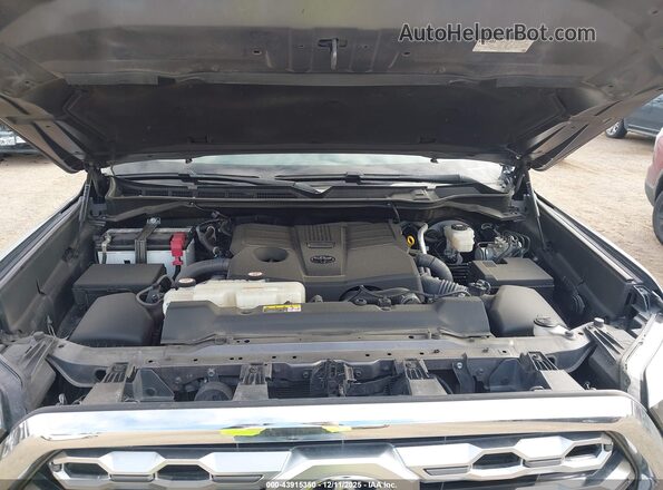 5TFMA5DB7NX012152 2022 TOYOTA TUNDRA Серебряный Вид сзади