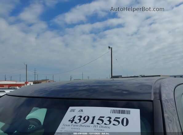5TFMA5DB7NX012152 2022 TOYOTA TUNDRA Серебряный 