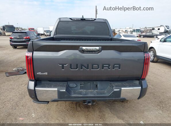 5TFMA5DB7NX012152 2022 TOYOTA TUNDRA Серебряный 