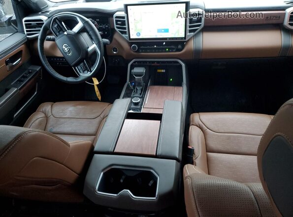 5TFMA5EC3RX032332 2024 TOYOTA TUNDRA Белый Вид панели приборов