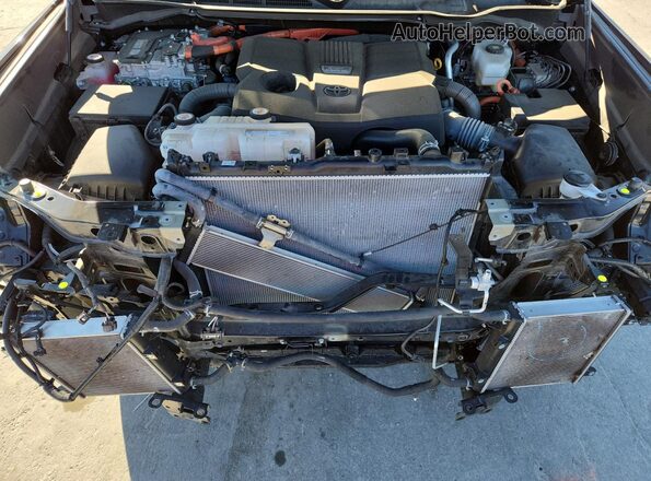 5TFMC5DBXPX015639 2023 TOYOTA TUNDRA Black Widok wnętrza z tyłu