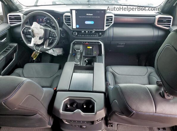 5TFNA5AB2PX027007 2023 TOYOTA TUNDRA Белый Вид панели приборов