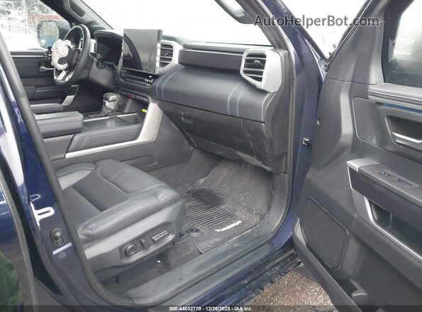 5TFNC5DBXPX018545 2023 TOYOTA TUNDRA Blue Widok wnętrza z przodu
