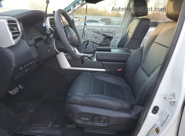 5TFWC5DB0SX106341 2025 TOYOTA LIMITED White Սալոնի դիմացի տեսք