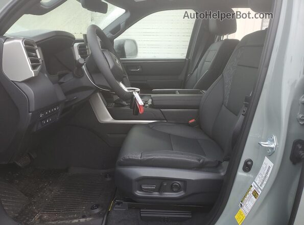 5TFWC5DB3SX110822 2025 TOYOTA LIMITED Gray Widok wnętrza z przodu