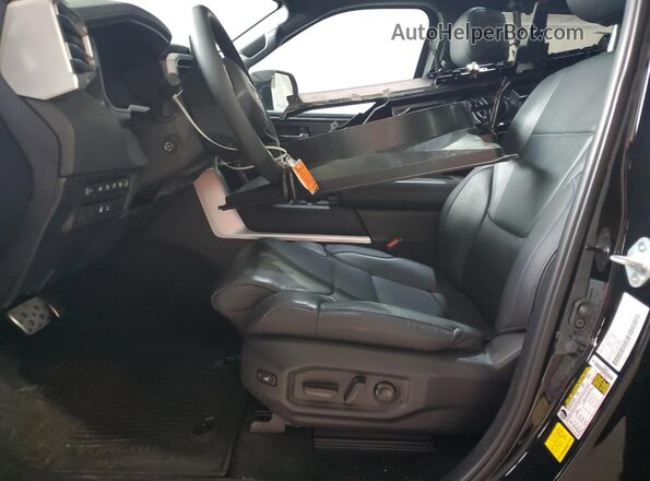 5TFWC5DB4SX098258 2025 TOYOTA LIMITED Black Սալոնի դիմացի տեսք