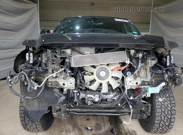 5TFWC5DB4SX098258 2025 TOYOTA LIMITED Black Դիմացի տեսք