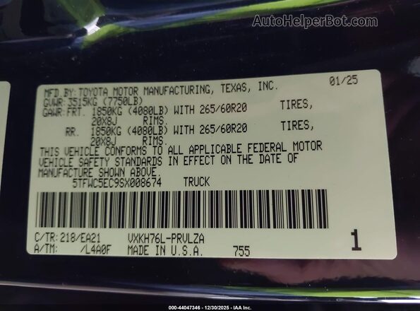 5TFWC5EC9SX008674 2025 TOYOTA LIMITED Black Vista del compartimento del motor