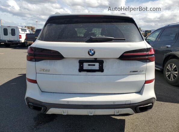 5UX13EU02S9Y76519 2025 BMW X5 White Vista trasera